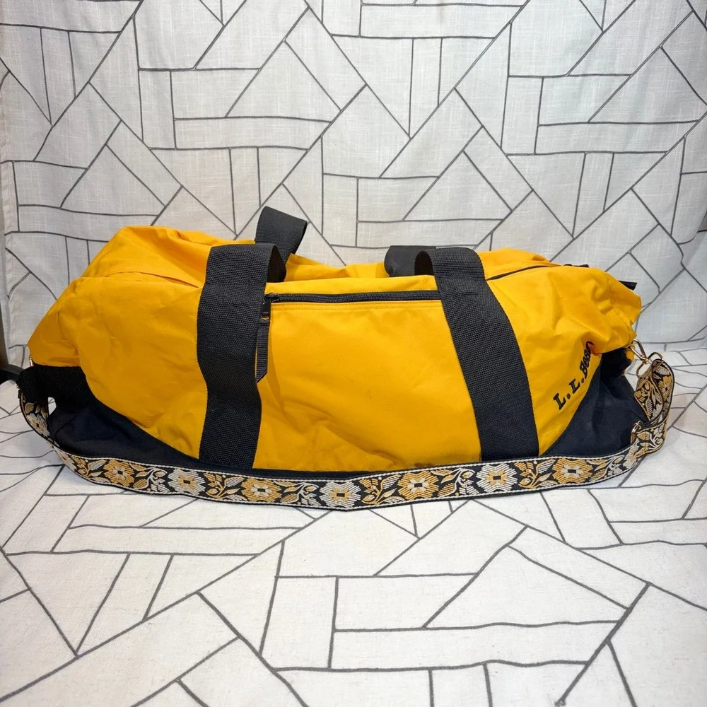 L.L. Bean Duffle Bag Large Yellow Black Floral Strap Travel Luggage Carry On